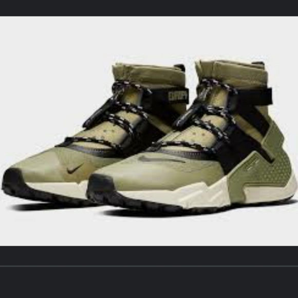 nike huarache gripp olive